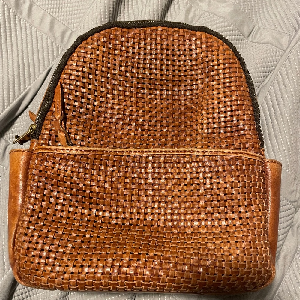 Patricia Nash, backpack purse